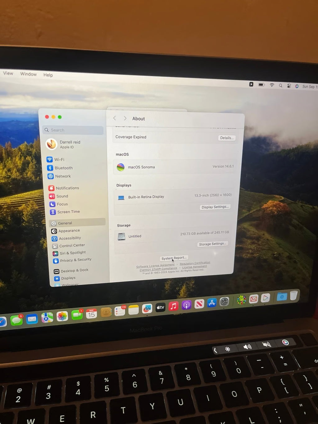 Apple Macbook Pro 13in.  M1 3.2 GHz  256GB SSD 3M53