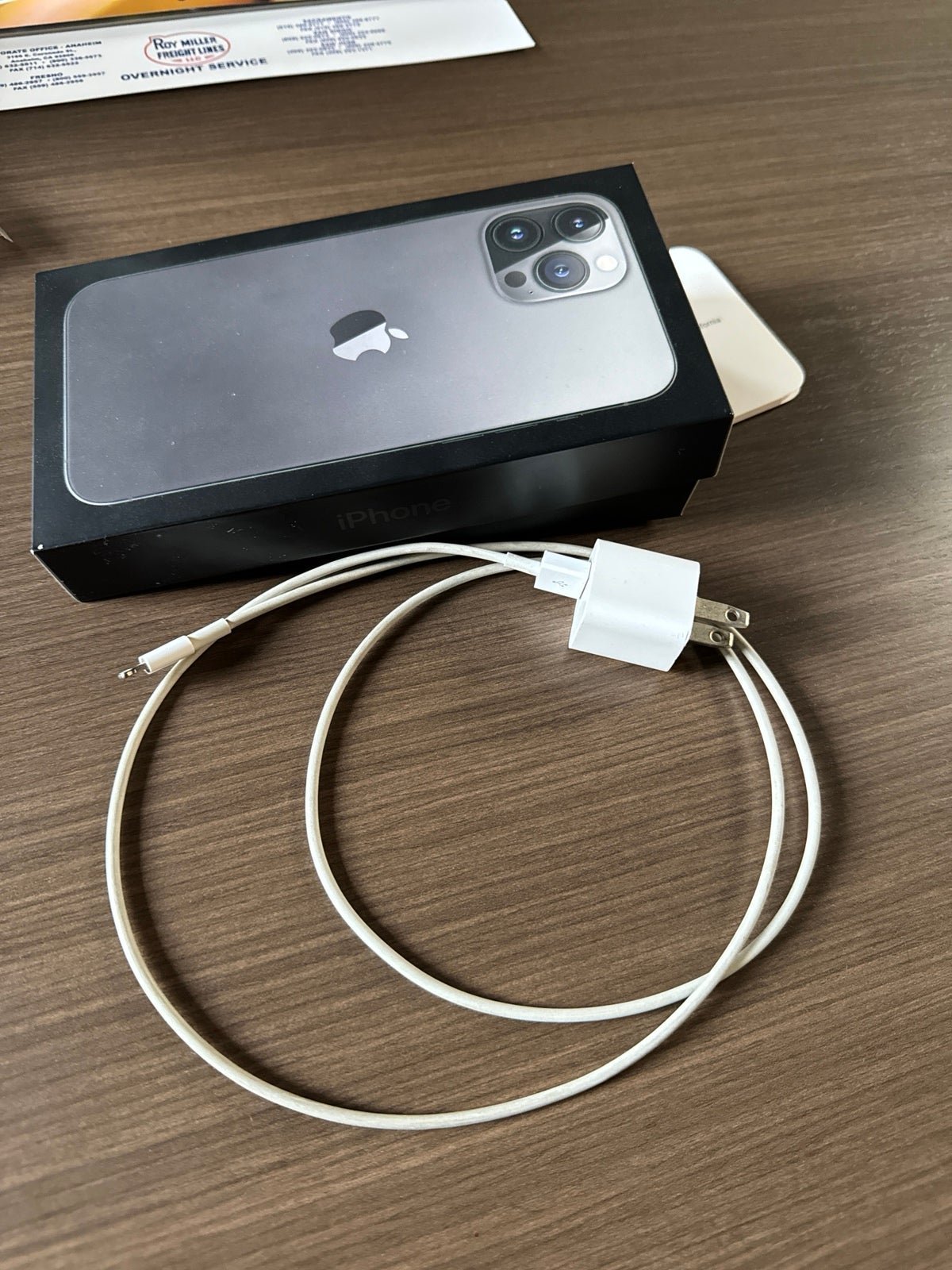 Apple iPhone 13 Pro Max 128 GB AT&T 8H37