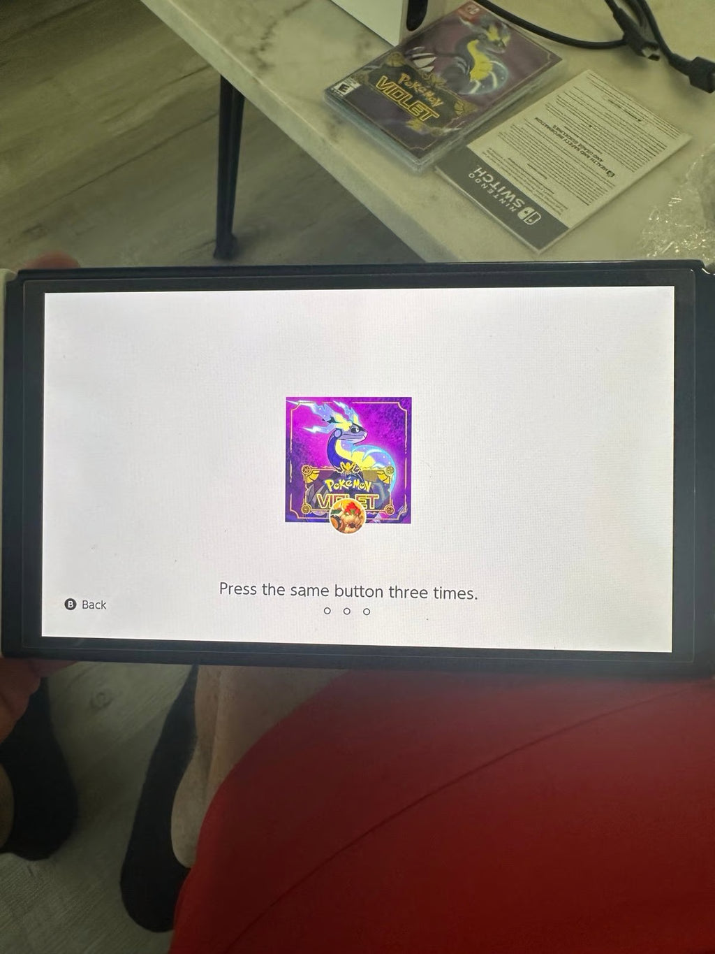 Nintendo Switch OLED with Pokemon Violet 7L71