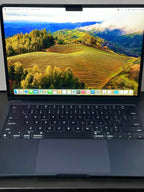 M2 Macbook Air 21 BATTERY CYCLES 9D79