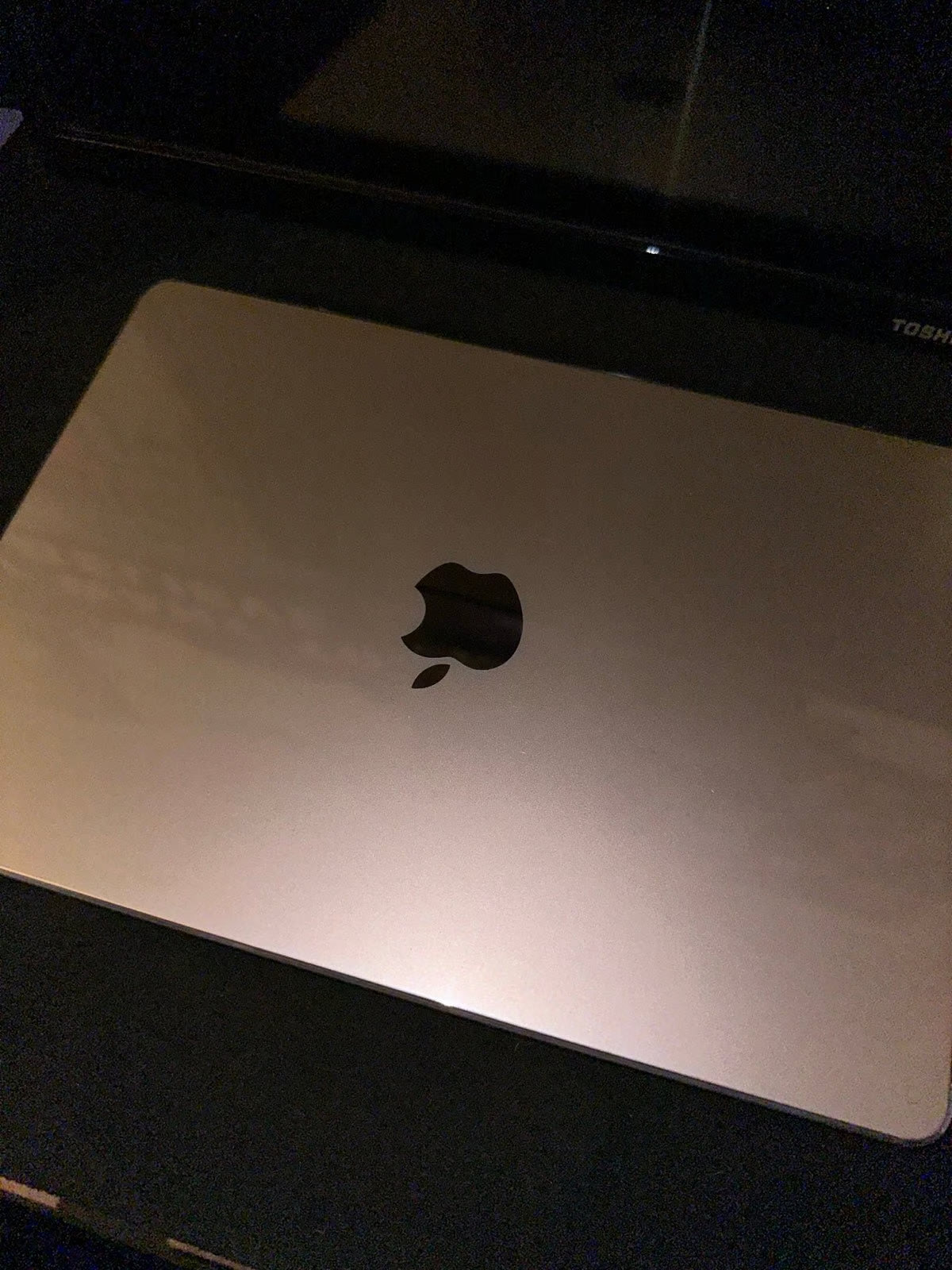 MacBook Air M2 (2022) 8GB RAM 13.6 inch 256GB SSD 8F69