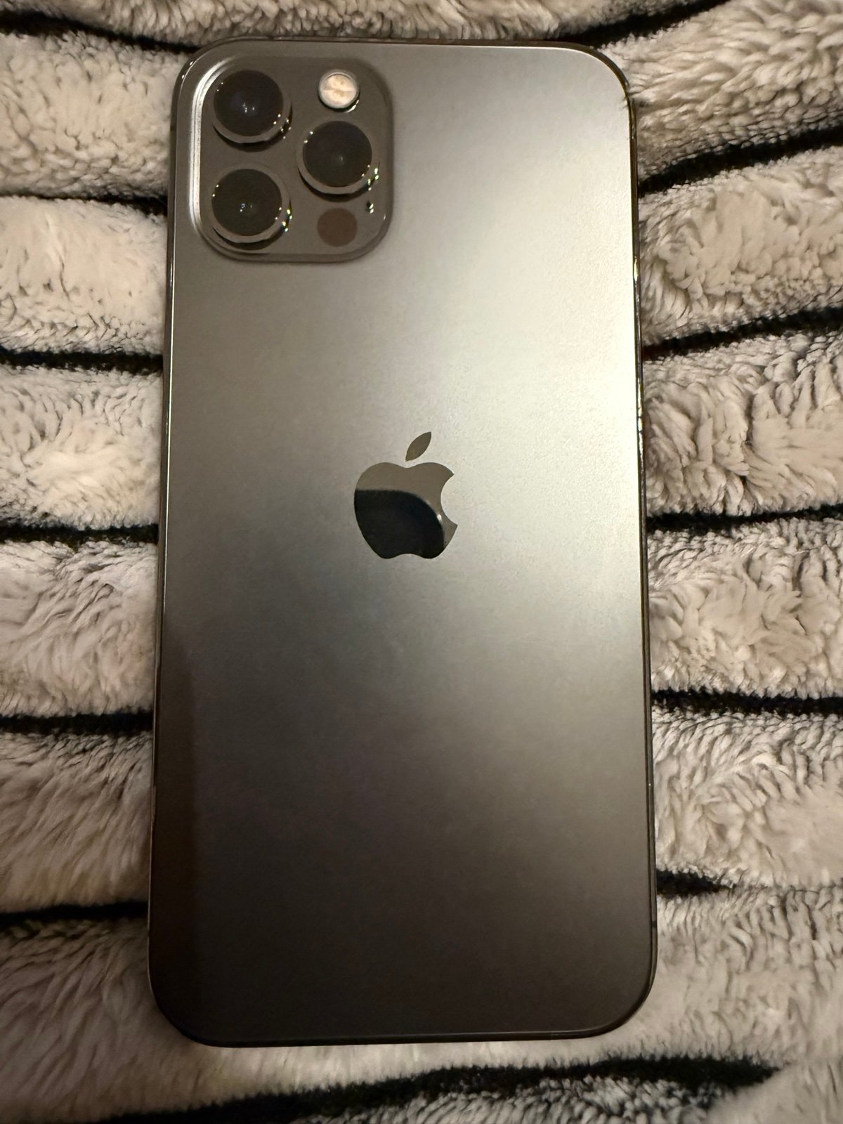 iPhone 12 Pro 512GB Graphite- New! 7N61