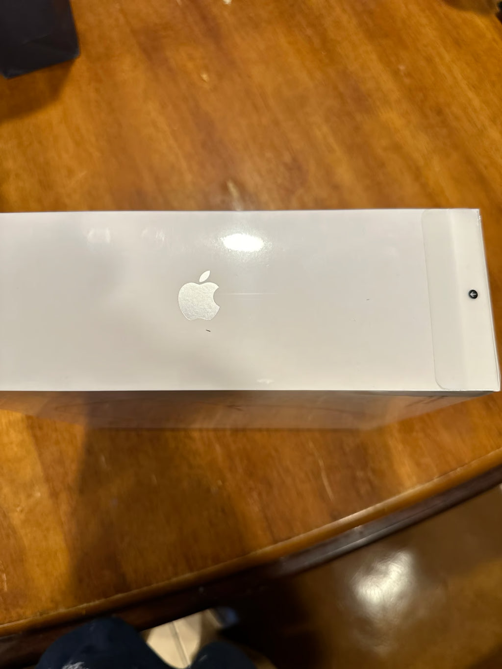 airpods max white & silver 9K55