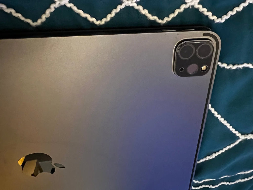 Apple iPad Pro 4th Generation 128 GB 6Q73