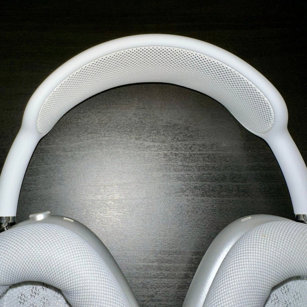 Apple AirPods Max with Smart Case in Silver with Original Packaging 7F29