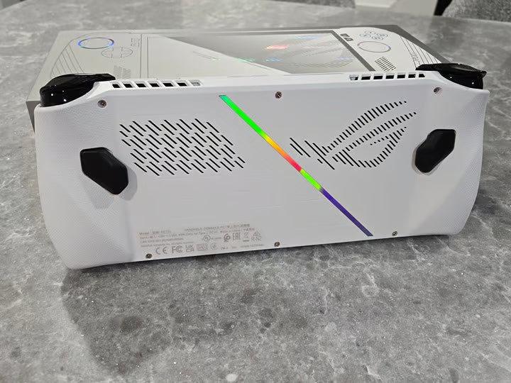 Asus ROG Ally Z1 Extreme 1TB SSD 5L81