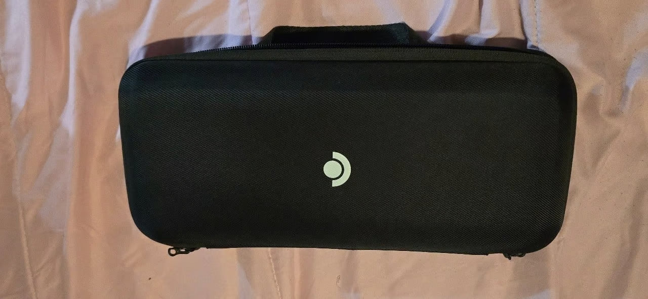 Steam Deck 64gb with 512 micro as card and case 9R21