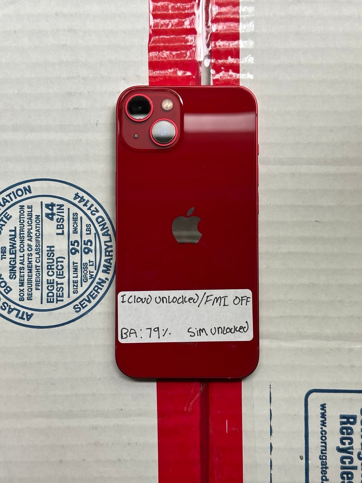 Apple iPhone 13 in (Product) RED - 128GB (Unlocked) - READ DESCRIPTION 1Q36