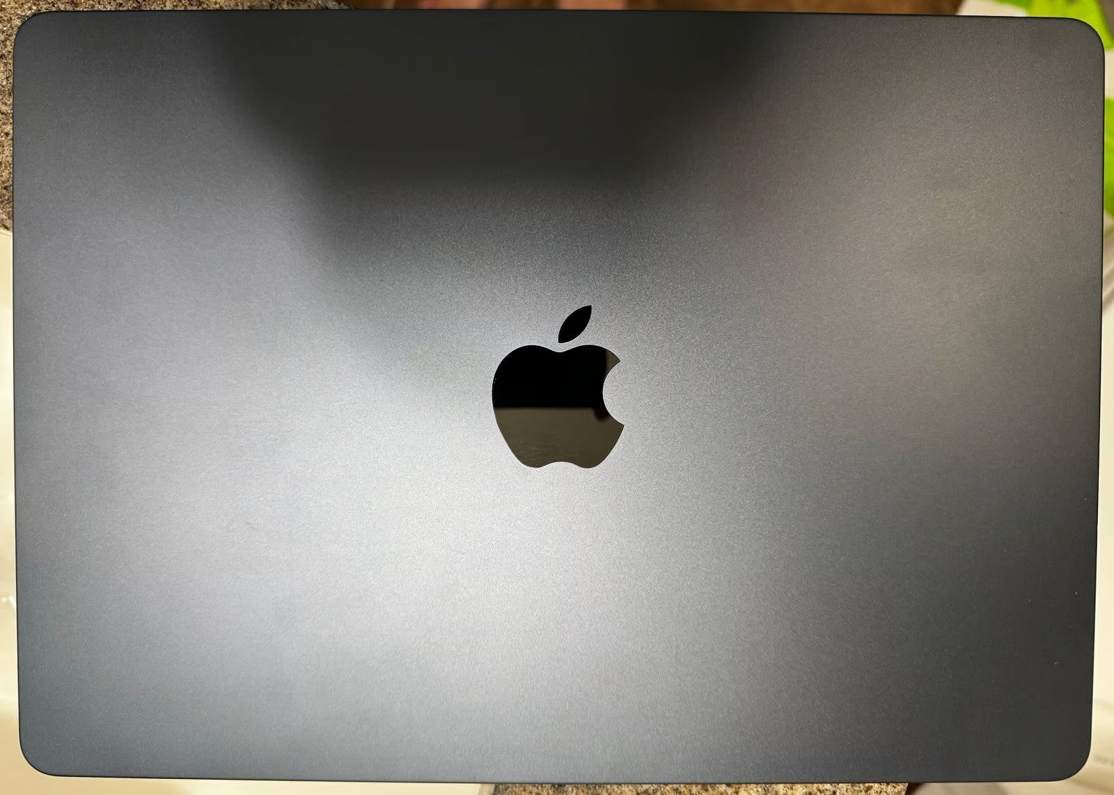 MacBook Air M2 13鈥?7R32