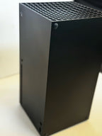 Xbox series x console & Controller 8U57