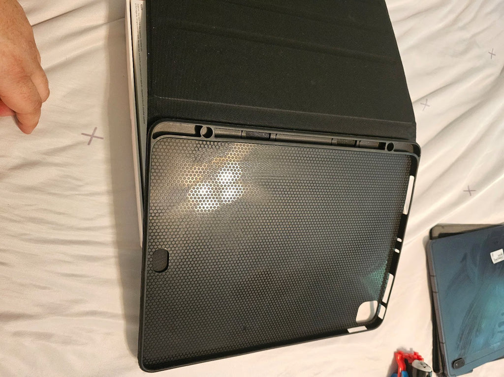 Apple iPad Pro 12.9 5th Generation 128GB Wifi + Cellular Unlocked 2U65