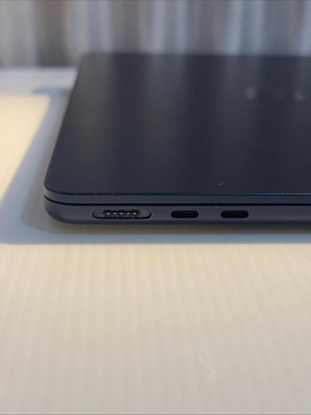 Apple Macbook Air 13.6"" M2 Chip 8GB RAM 512GB SSD Midnight MLY43LL/A 2022 Model 9Y69