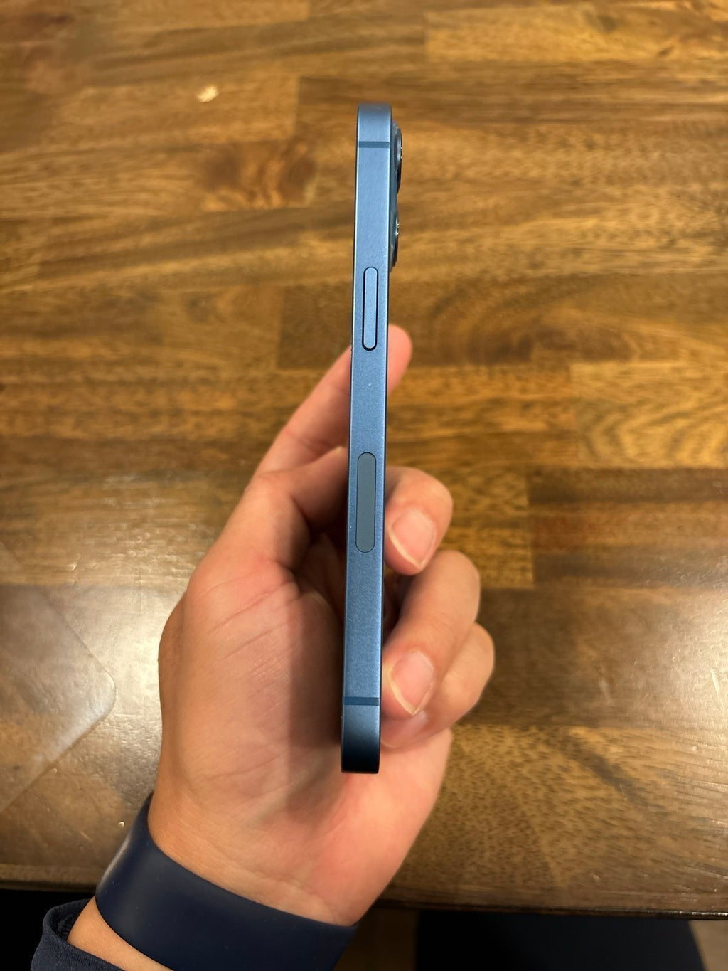 Apple iPhone 13 blue 128GB unlocked 1Y63