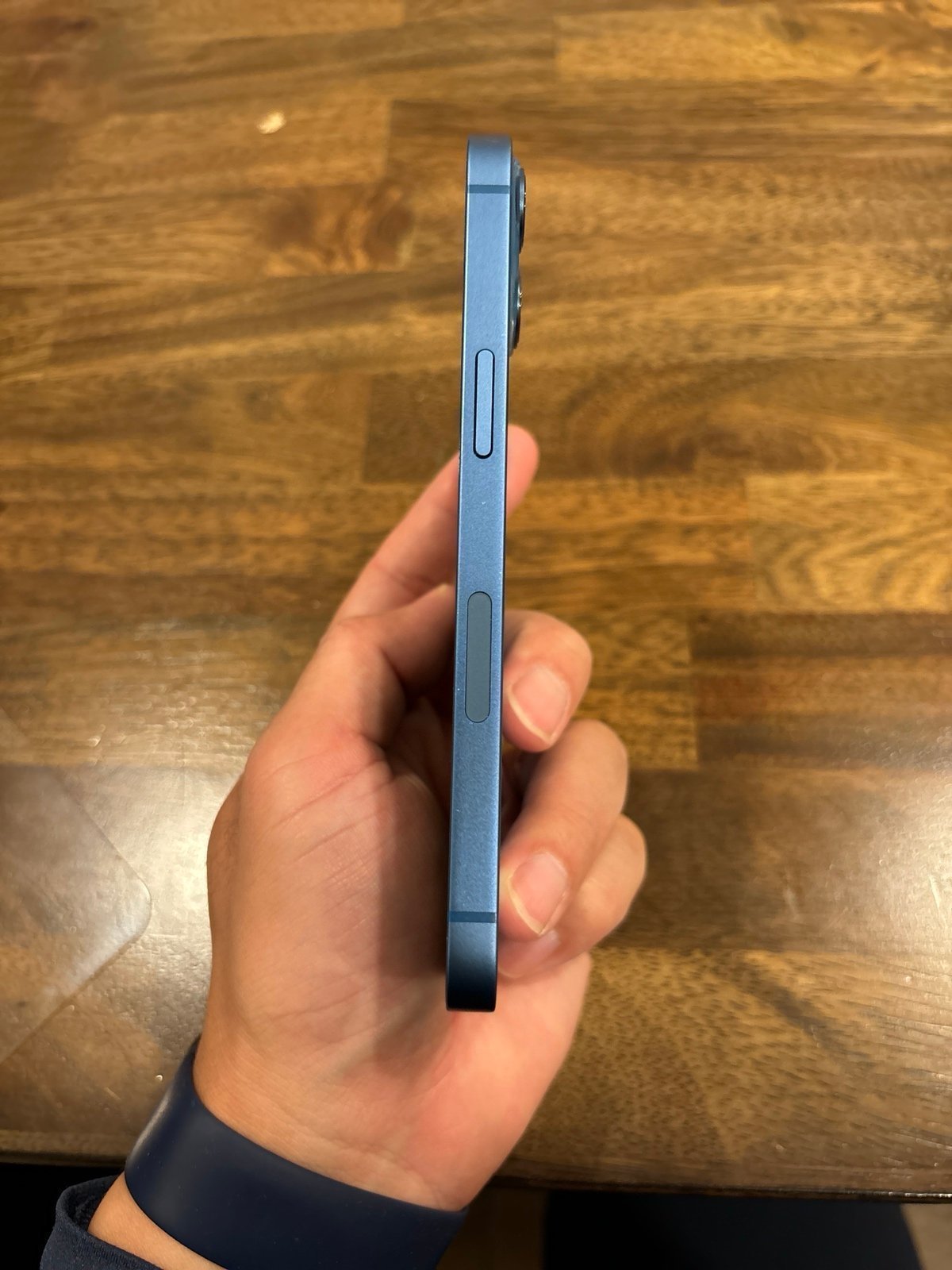 Apple iPhone 13 blue 128GB unlocked 1Y63