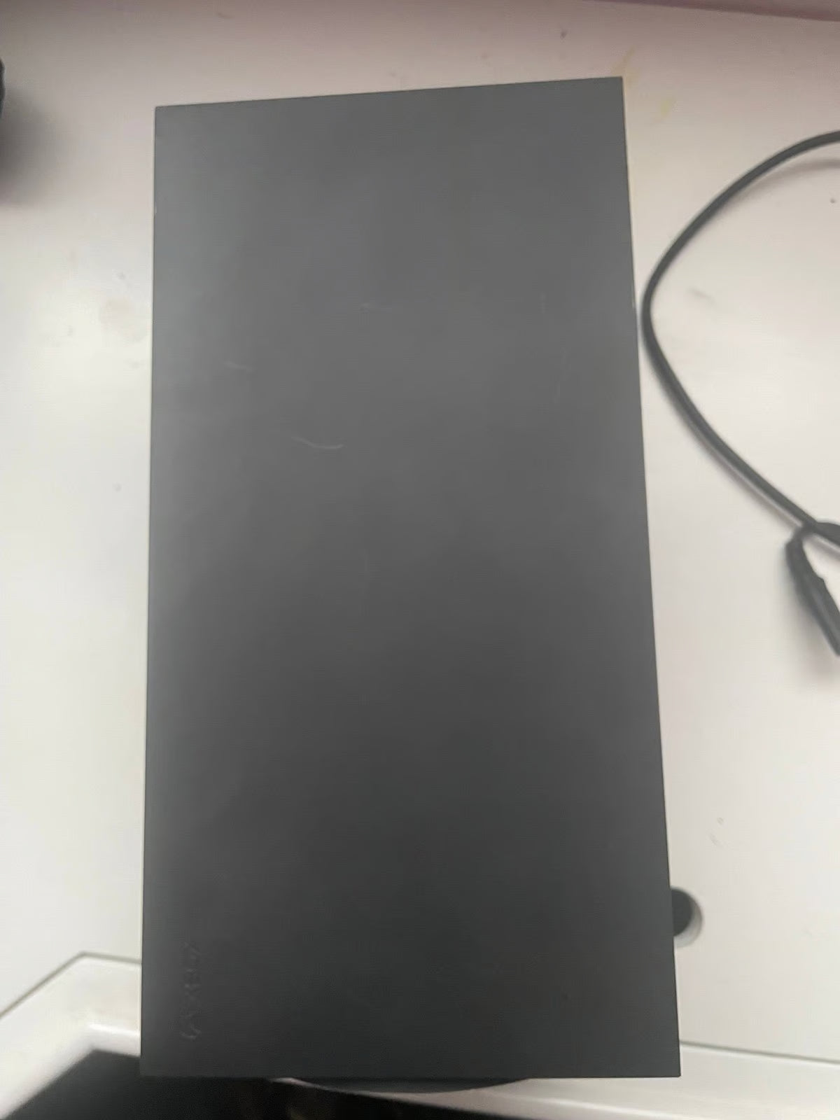 Xbox series x box 8J98