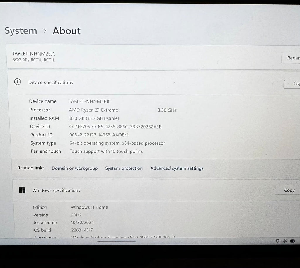 Asus ROG Ally z1 extreme 2TB bundle 9A32