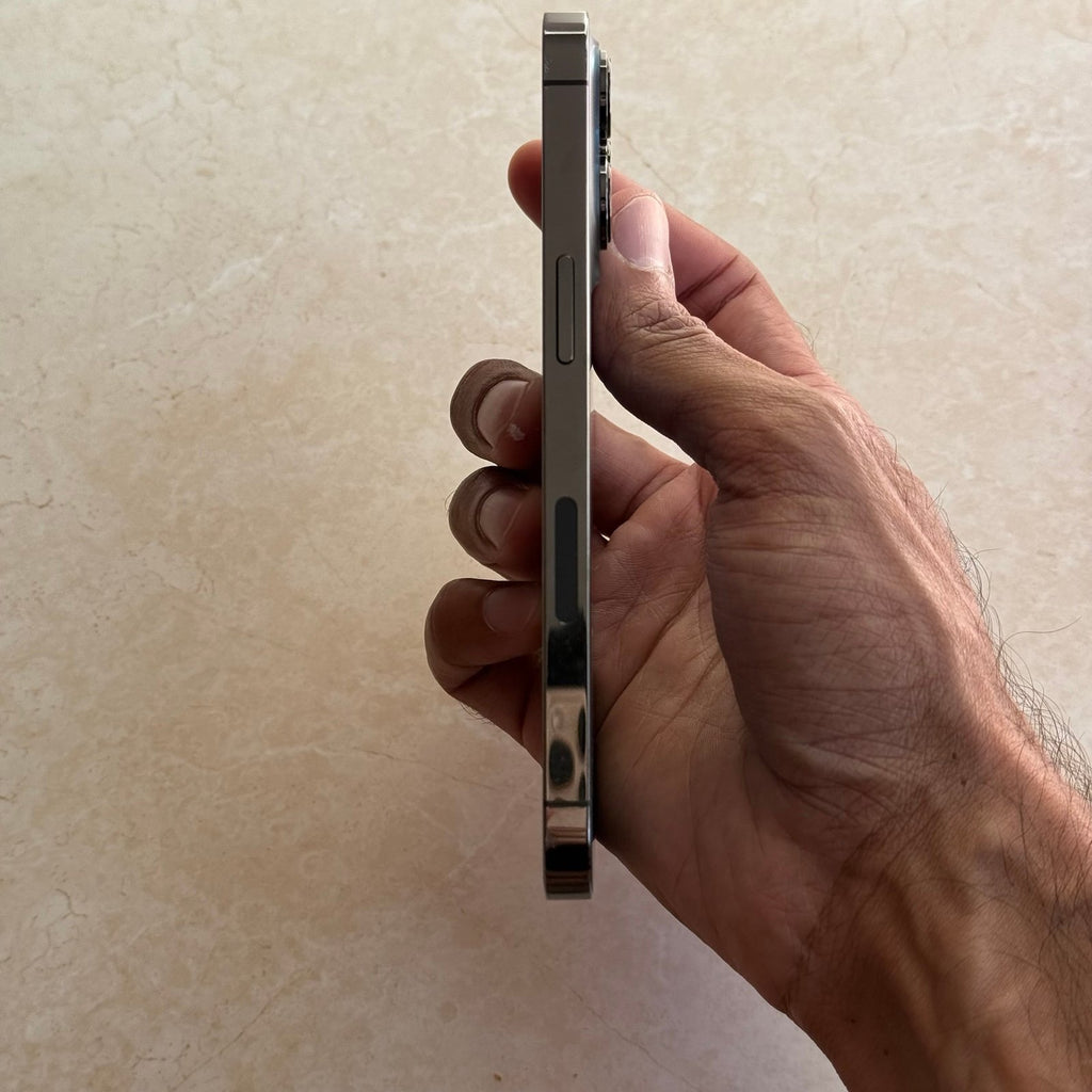 Apple iPhone 13 Pro 128 GB in Graphite for Unlocked 2Y89