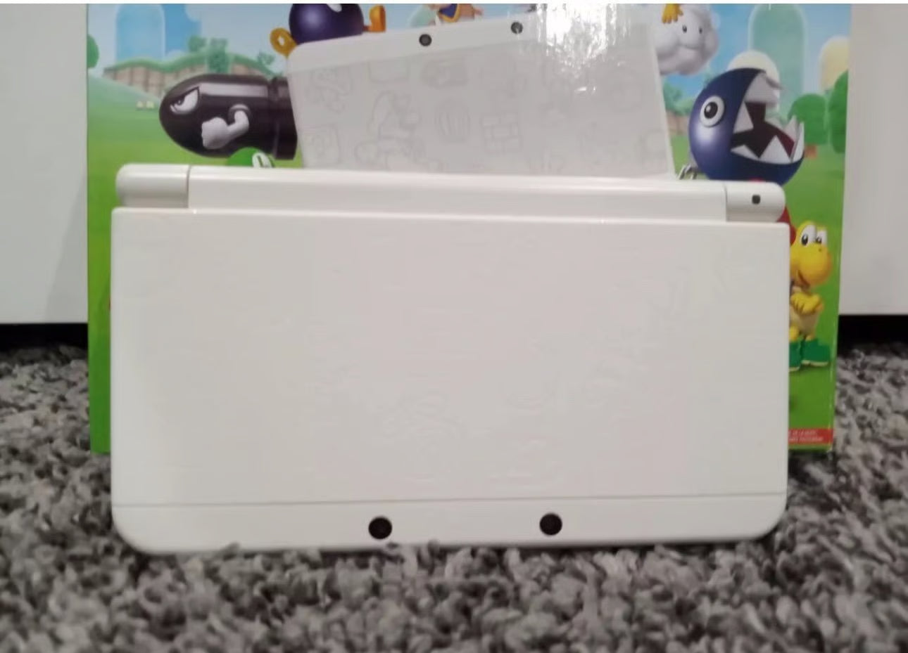 Nintendo New 3DS Super Mario Edition - White (Black Friday) in Box + BONUS GAME