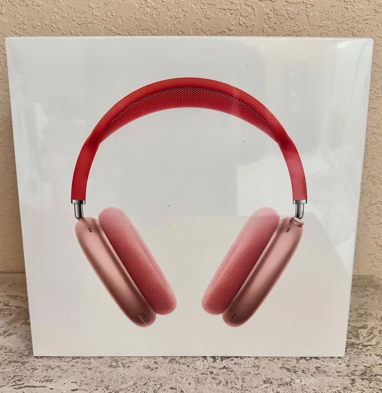 Brand New AUTHENTIC Sealed Pink AirPods Max with Smart Case 1O99