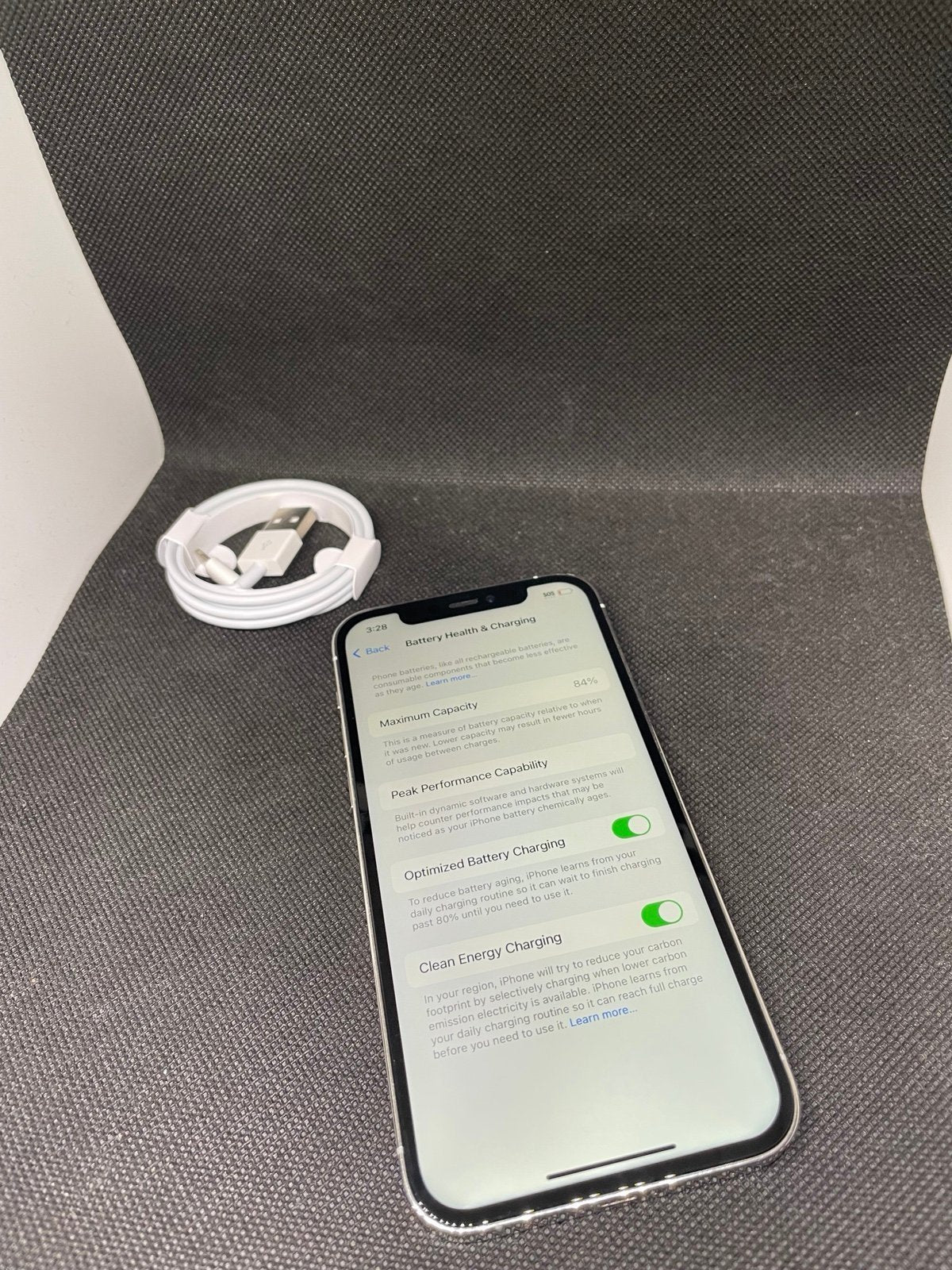 Apple iPhone 12 Pro 128 GB in Silver for Unlocked 2L82