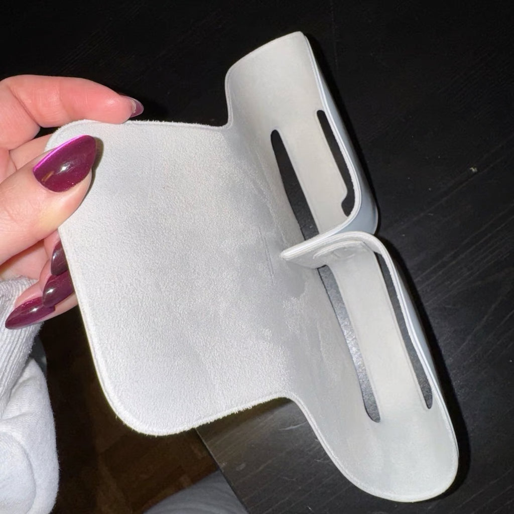 Like New Apple Airpods Max Silver 5Y53