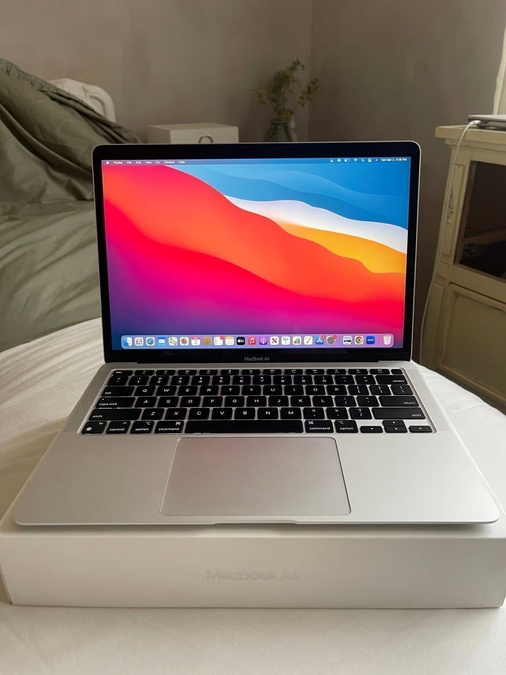 MacBook Air 2020 M1 Chip GREAT Condition 1C89