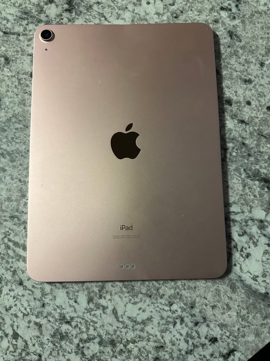 Apple iPad Air 4th Generation 64 GB in Rose Gold 2Y88