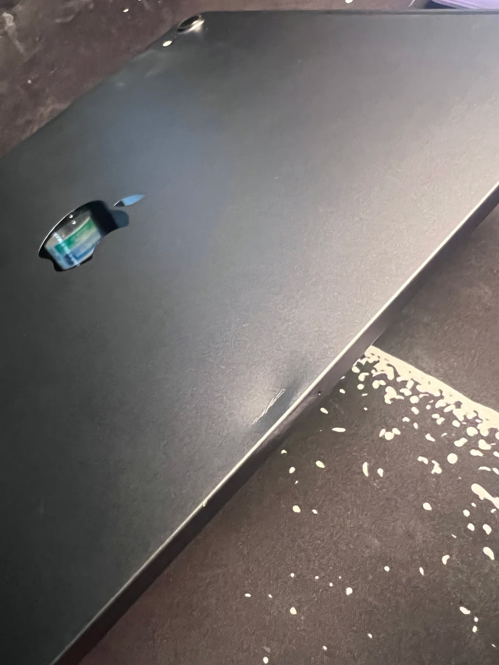 Apple iPad Pro 11-inch 2018 Model 64GB 5V35