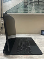 iPad Pro 3rd generation with Magic Keyboard 8T38