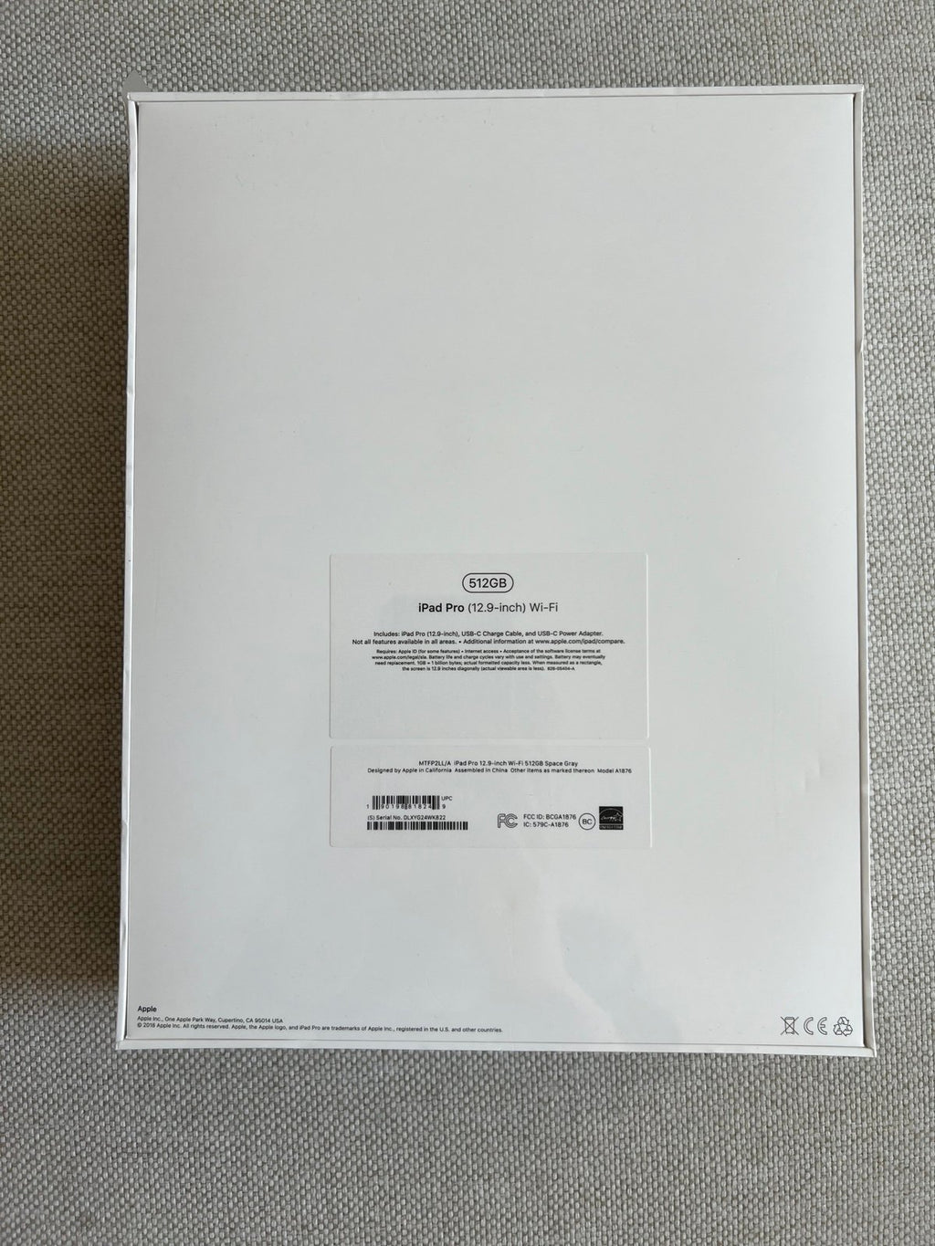brand new ipad pro 12.9-inch wi-fi 512gb (3rd gen) + smart keyboard folio 9T28