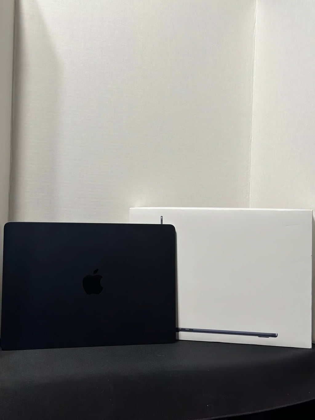 M2 Macbook Air 21 BATTERY CYCLES 9D79