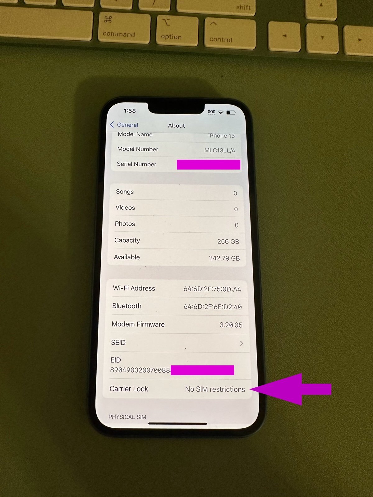 Apple IPhone 13 鈥?256 gb 9E31
