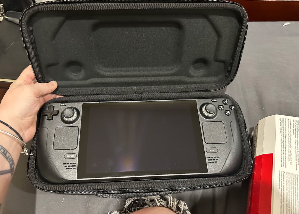 256gb black Valve Steam Deck 8B69