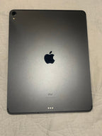 Apple iPad Pro 3rd Generation 12.9 inch + Cellular and Keyboard 8C82