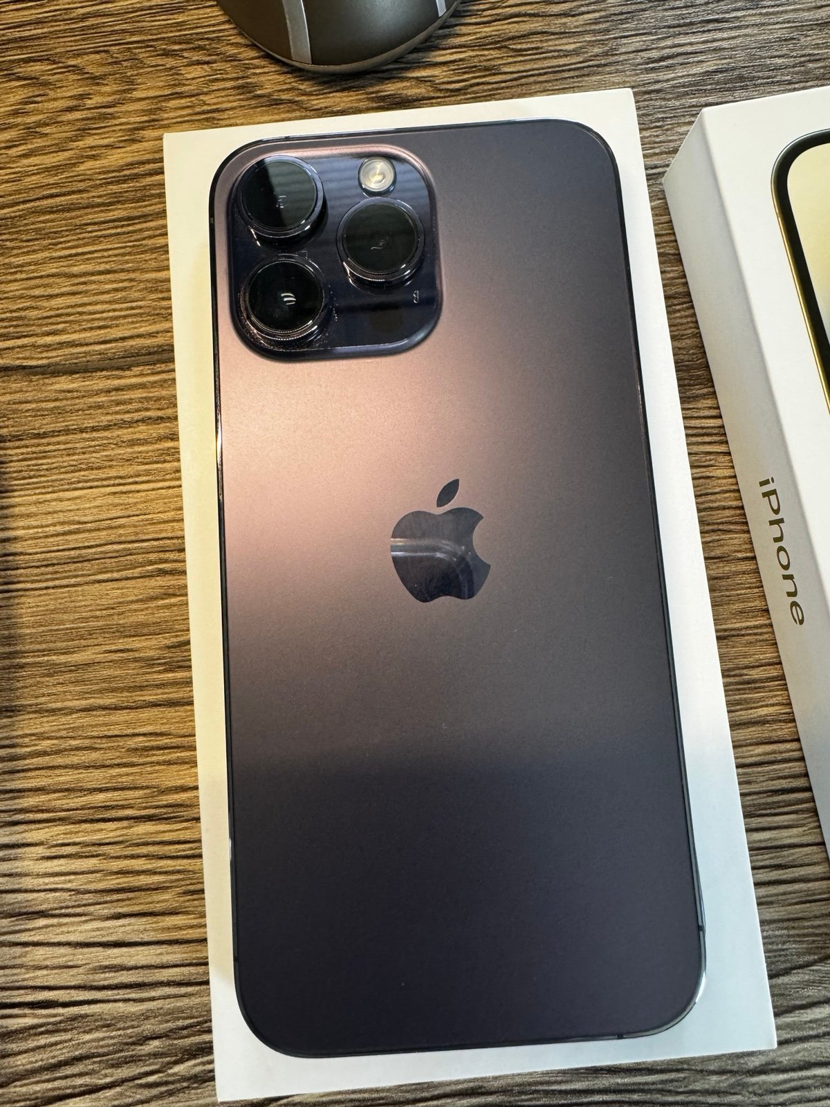 iPhone 14 Pro Max unlocked 512GB Great Condition Deep Purple 1H76