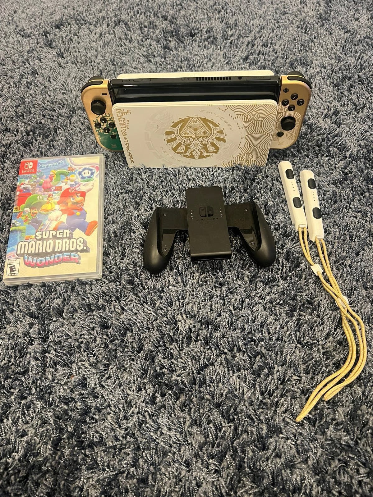 Nintendo Switch OLED Tears of the Kingdom Edition  w/ Super Mario Wonder 3Y53