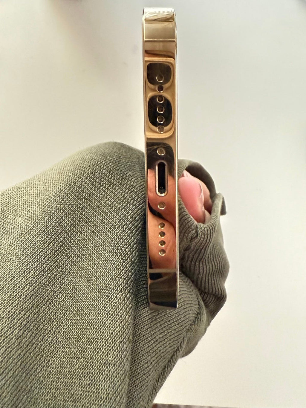 Apple iPhone 13 Pro Max 1H99