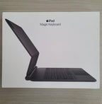 Apple iPad Air 5th Generation 256 GB Purple With Apple Pencil and Magic Keyboard 2A13