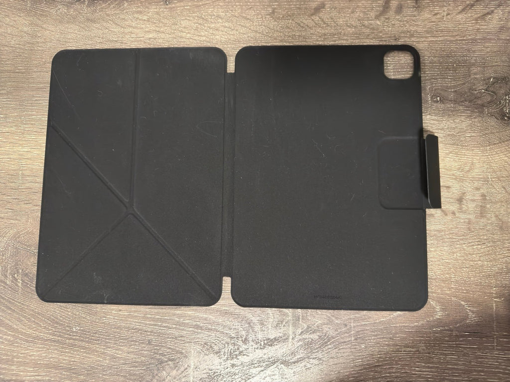 iPad Pro M4 11 inch 256g WiFi+ Cellular w/ Apple Pencil Pro and case 6L39