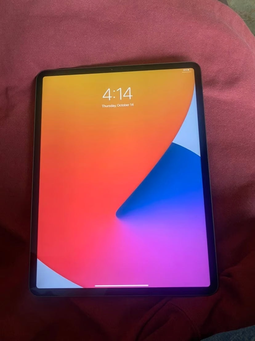 Apple iPad Air 4th Generation in Black 1C36