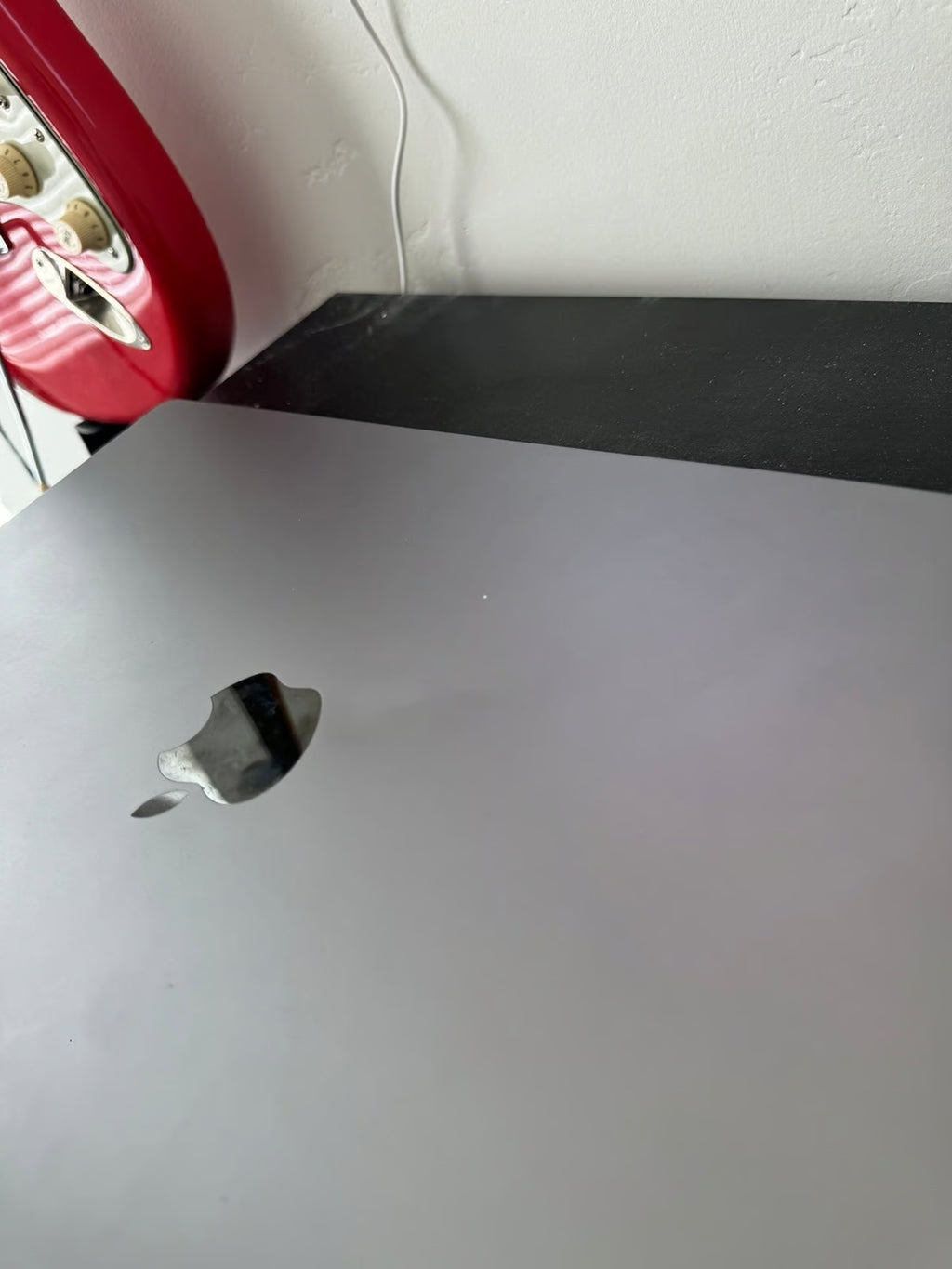 macbook pro m1 16 inch 9S55