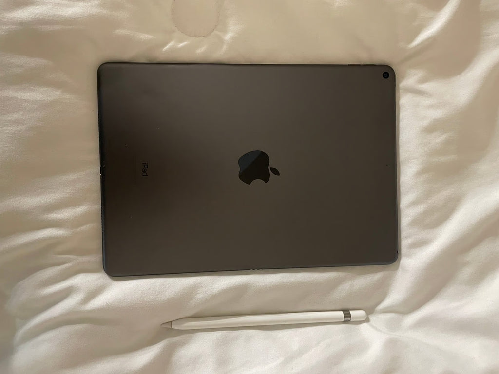 Apple iPad Air 3rd Generation | Apple Pencil First Generation 1A12