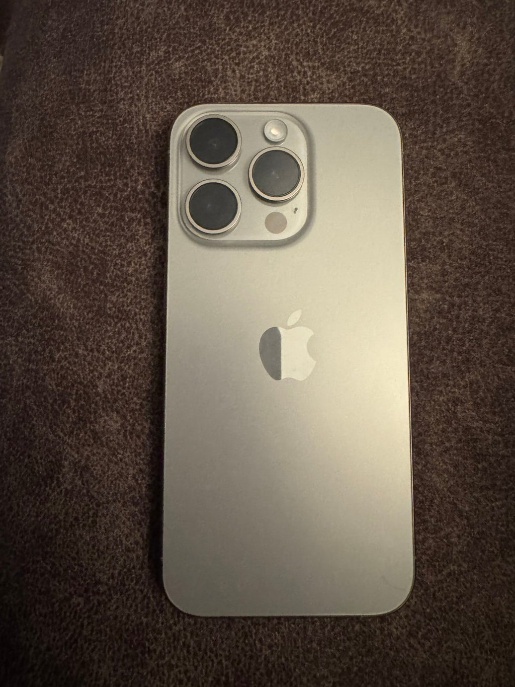 iPhone 15 Pro Brand New 7Z63