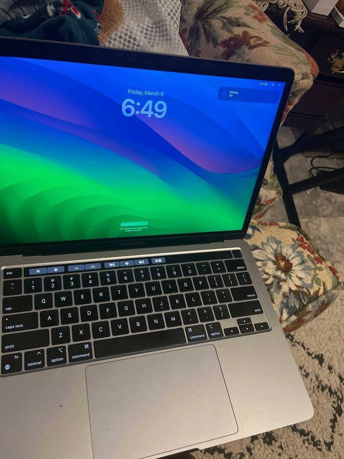 Apple macbook pro 2020 m1 7N58