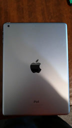 Apple iPad Air 2nd Generation 8K95