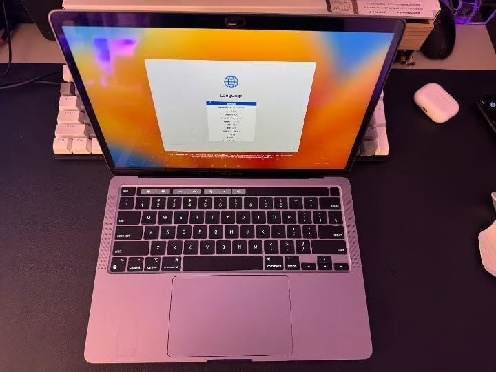 13"" Apple MacBook Pro 2020 M1 Chip 8-Core - 16GB RAM 512GB SSD 3E72