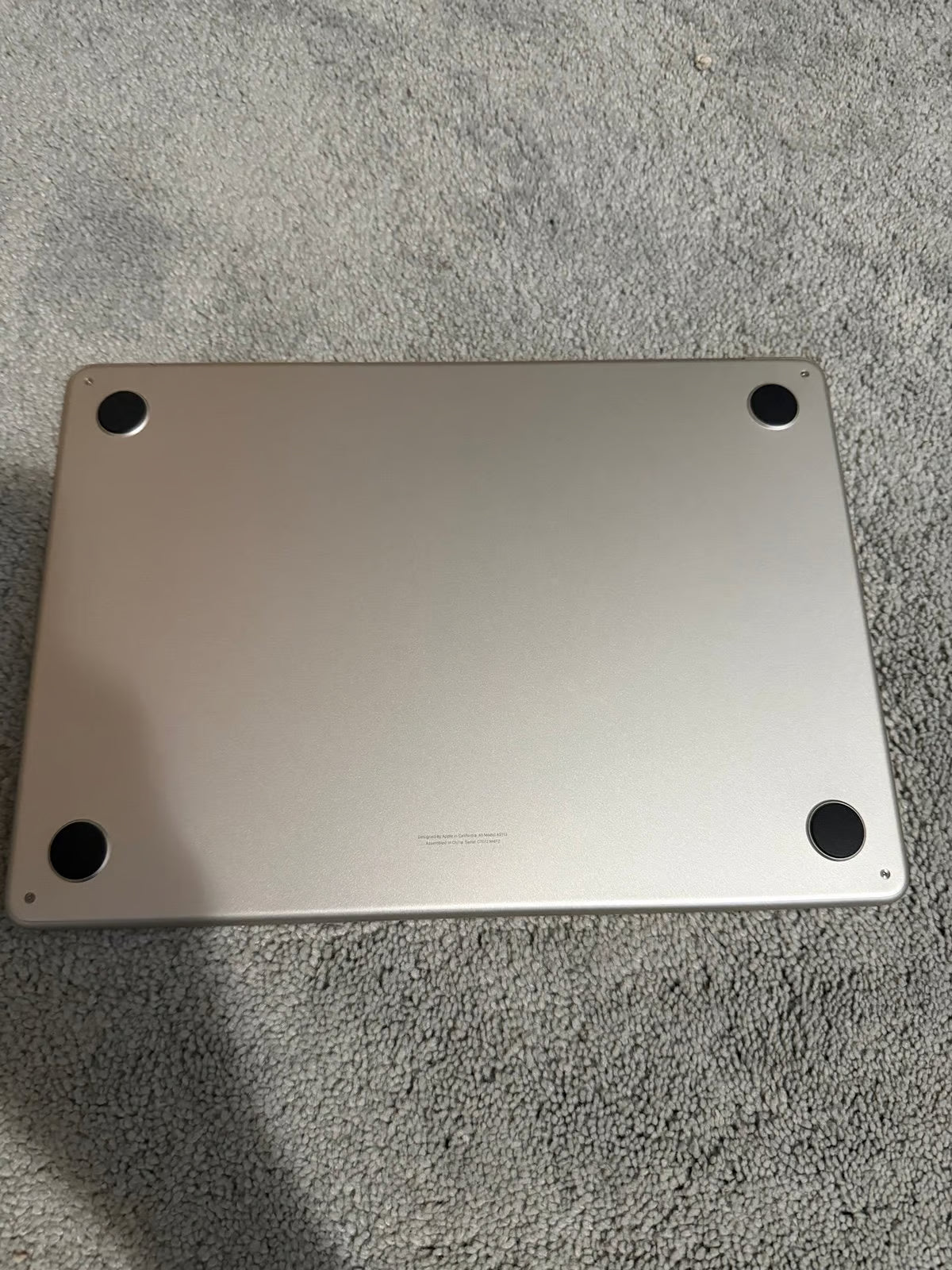 2024 Apple MacBook Air 13-inch M3 Chip 16GB RAM 256GB SSD Starlight 3S75