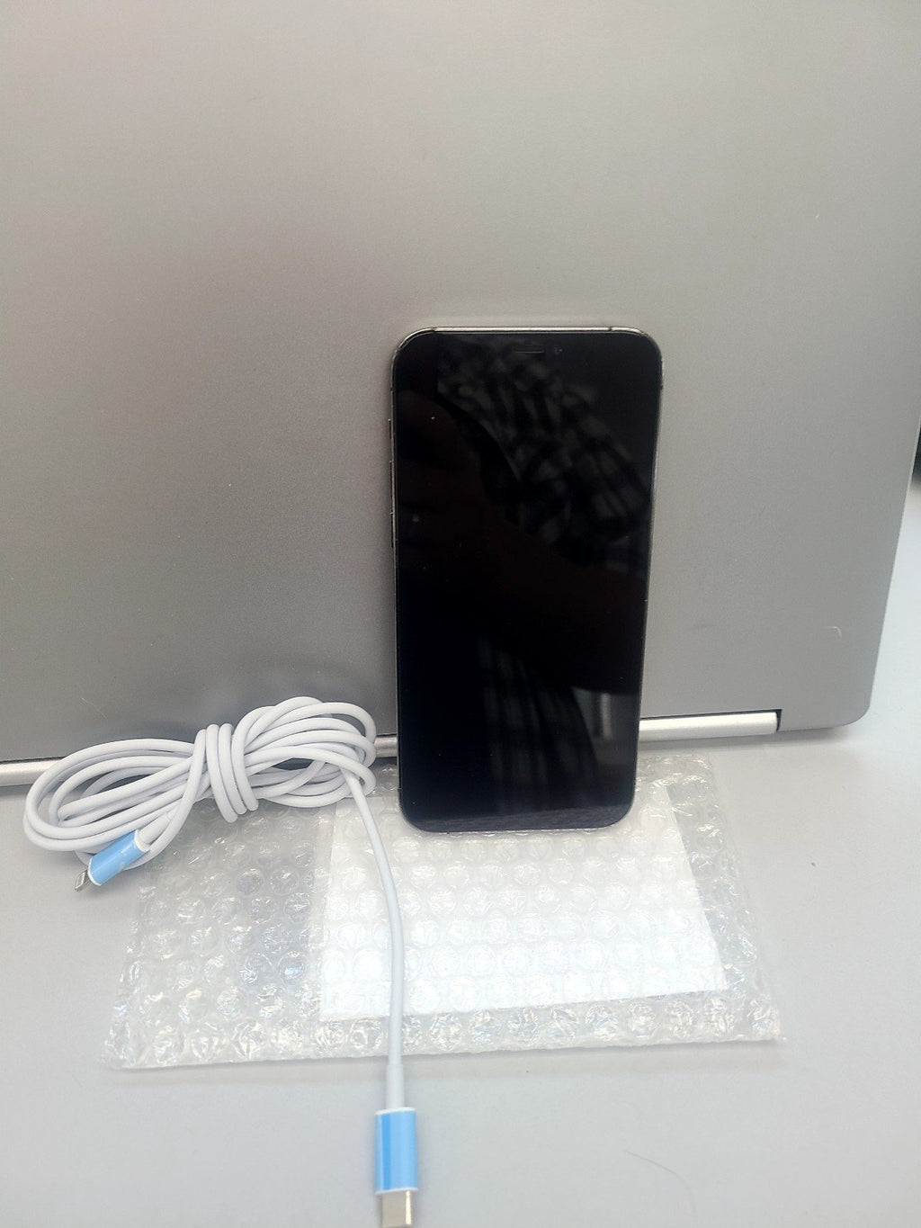 Apple iPhone 12 Pro 128 GB in Graphite for Unlocked 7R29