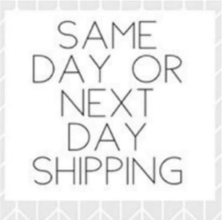 Nintendo Switch - OLED Model White with Zelda Tears of the Kingdom game 3P33