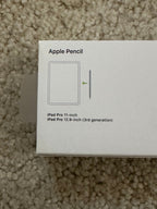 Apple iPad Pro 12.9 inch 4th generation with pencil and magic keyboard 5F56